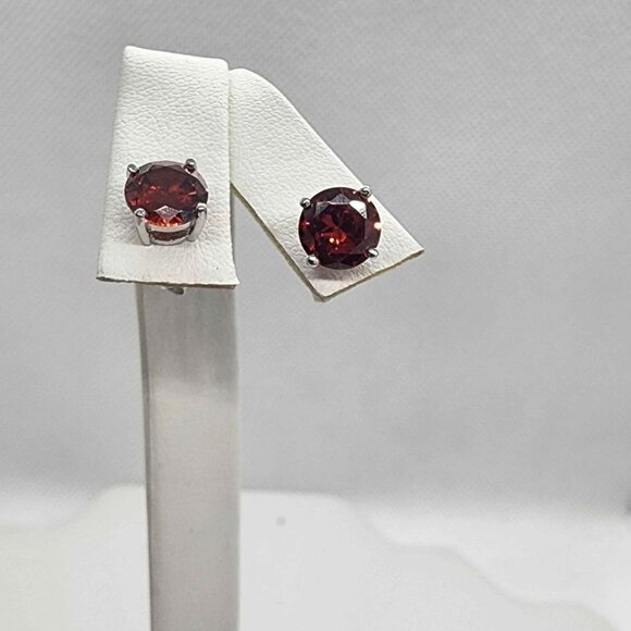 NEW Sterling Silver 925 Red GemStone Studs - Earrings - Picture 1 of 5